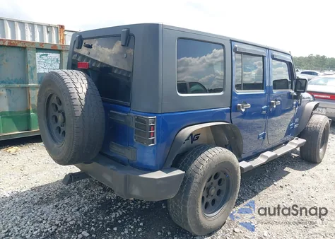 2009 Jeep Wrangler Unlimited X z USA, uszkodzony, nr VIN 1J4GA391X9L722199